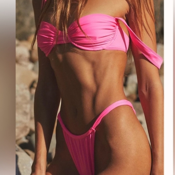 New Belle Swim Bare Candy Bikini Bottoms NWT Size Medium NWOT - Picture 7 of 12